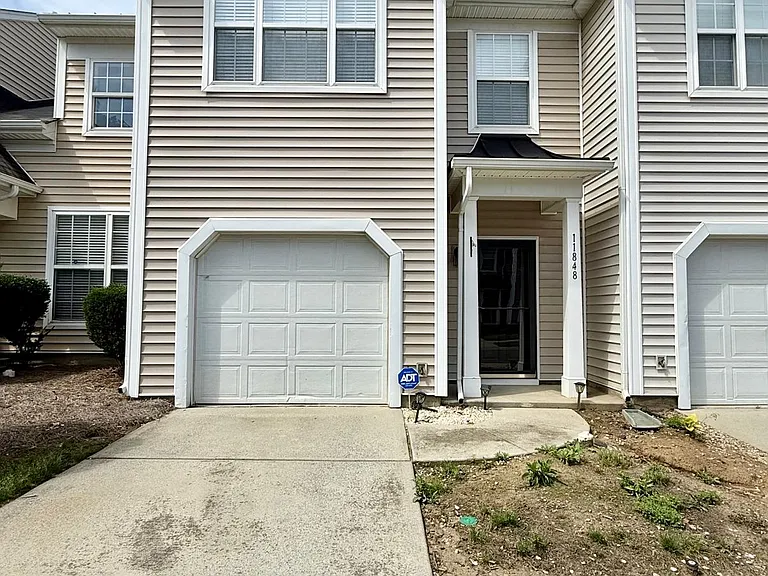 11848 Lion Cub Ln — Photo 1