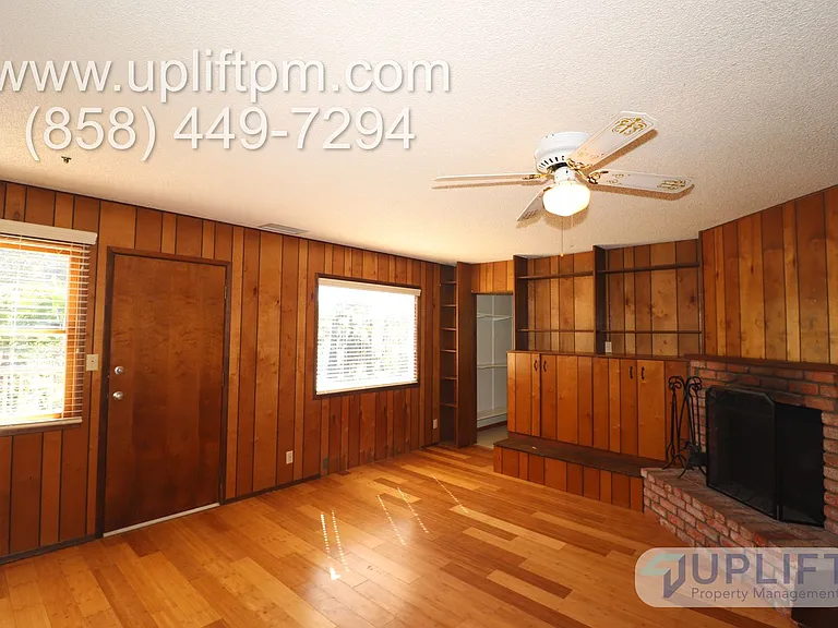 1441 Cedar St — Photo 7