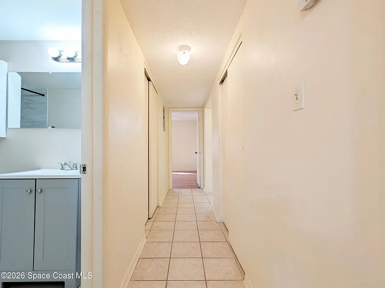 190 E Olmstead Dr #H3 — Photo 29
