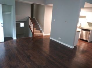 430 Muirwood Ct, Vernon Hills, IL