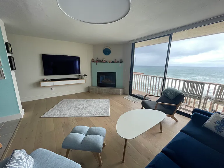 5015 Santa Cruz Ave #303 — Photo 23