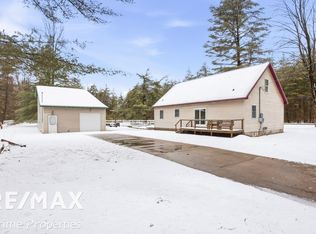 20 W River Dr, Gladwin, MI 48624