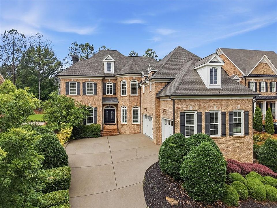 1st image of 1419 Falkirk Ln NW
