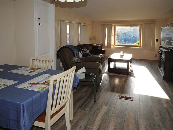 4th image of 2900 Cranberry Hwy Unit 31