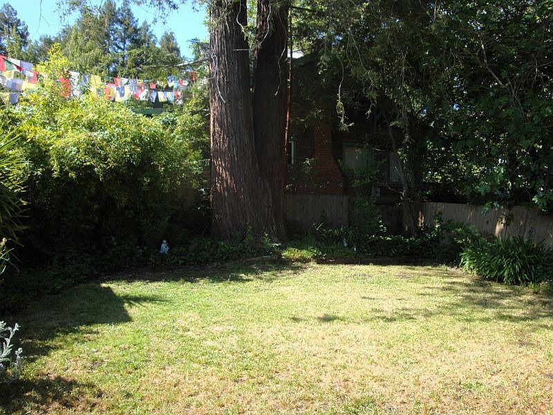2nd image of 102 Dominga Ave