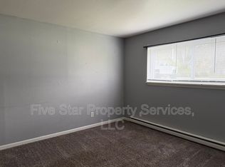3241 S Douglas Ave #C-9, Springfield, IL 62704