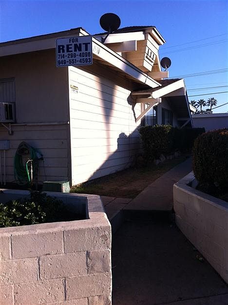 2nd image of 1530 E Locust Ave APT 3