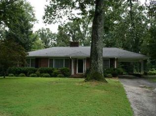 323 Mountain View Dr, Gainesville, GA 30501