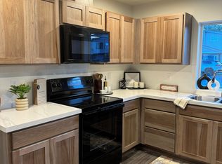 1028 NE Emerald Dr, Hermiston, OR 97838