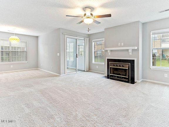 2nd image of 2914 Mulberry Lane #A