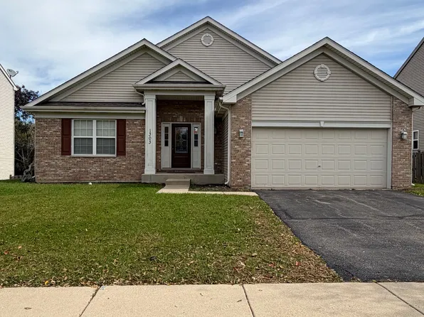 1303 Wentworth Dr, Volo, IL 60020