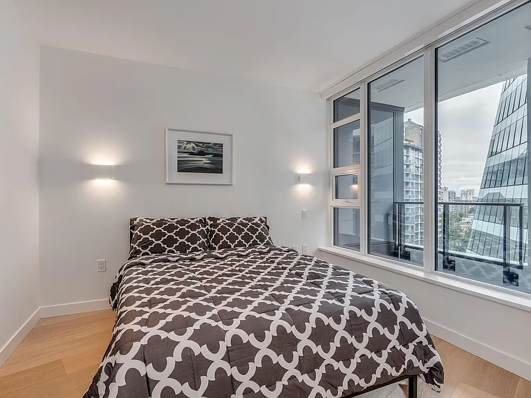 1289 Hornby St #1002 — Photo 10
