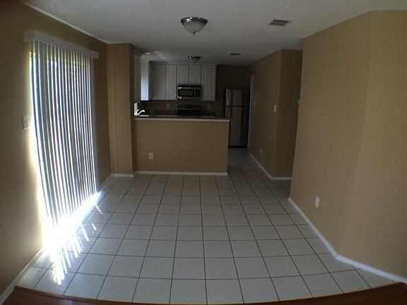 5th image of 7803 Salton Ln