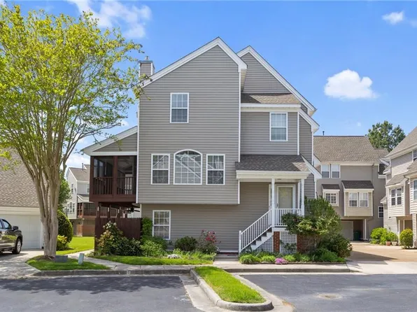 2025 Nicklaus Dr, Suffolk, VA 23435