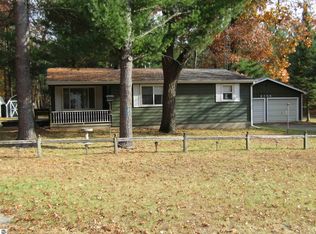 2755 Menominee Trl, West Branch, MI 48661