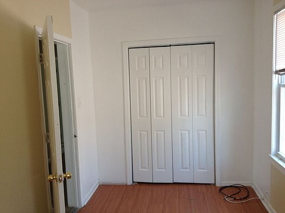 3rd image of 8755 S Saginaw Ave