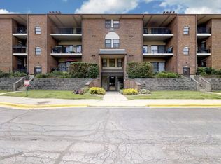 760 Weidner Rd APT 107, Buffalo Grove, IL
