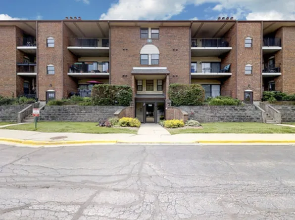 760 Weidner Rd APT 107, Buffalo Grove, IL 60089