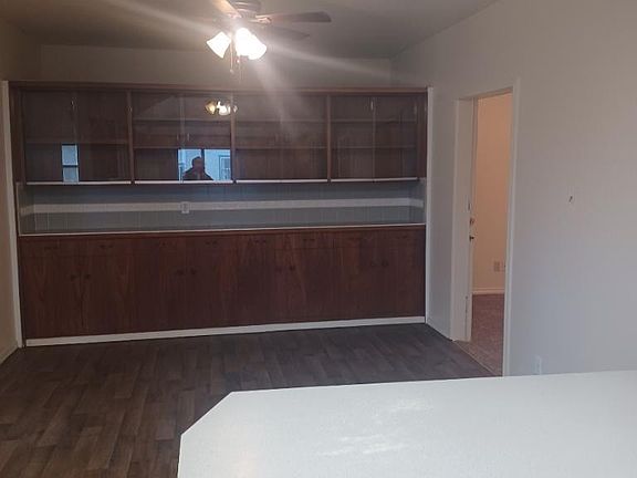 3rd image of 303 S Commercial Ave #A