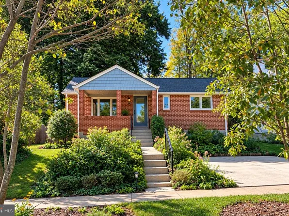 12912 Evanston St, Rockville, MD 20853