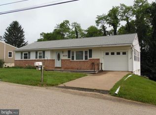 5614 Devon Dr, Harrisburg, PA 17112