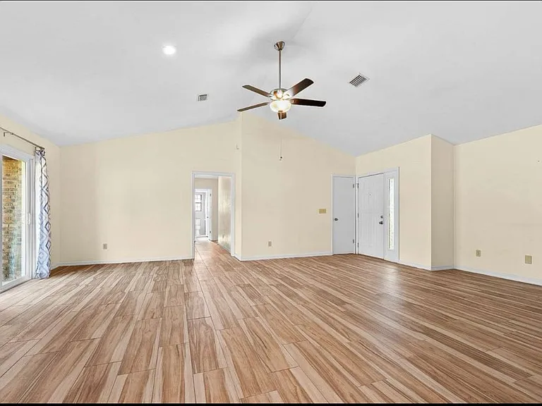 225 NW Mallard Pl — Photo 19