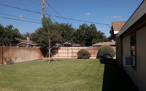 4th image of 6415 Dunbar Dr