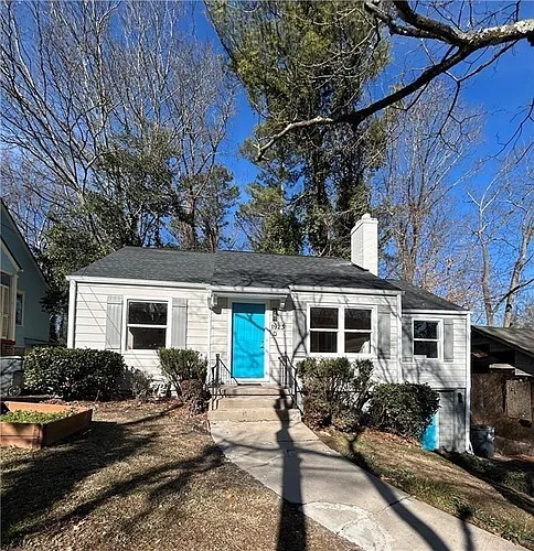 1923 Thompson Ave #2 Photo 1