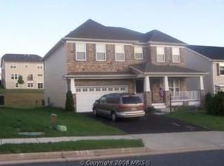 18487 Quantico Gateway Dr, Triangle, VA 22172