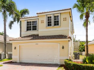 3992 NW 62nd Ct, Pompano Beach, FL 33073