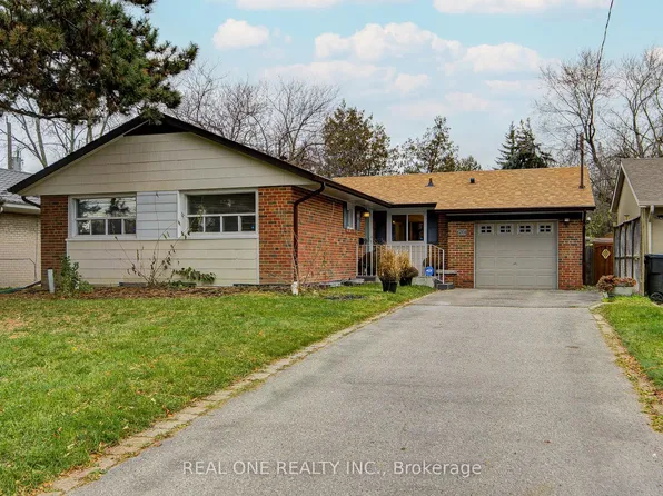 26 Elvaston Dr, Toronto, ON M4A 1M9