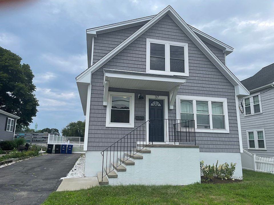 1st image of 37 Rockland St #1