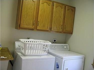 5th image of 147 Village Dr
