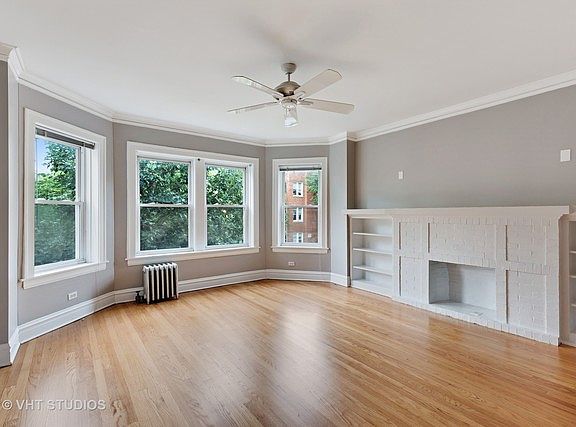 2nd image of 3131 W Leland Ave #2