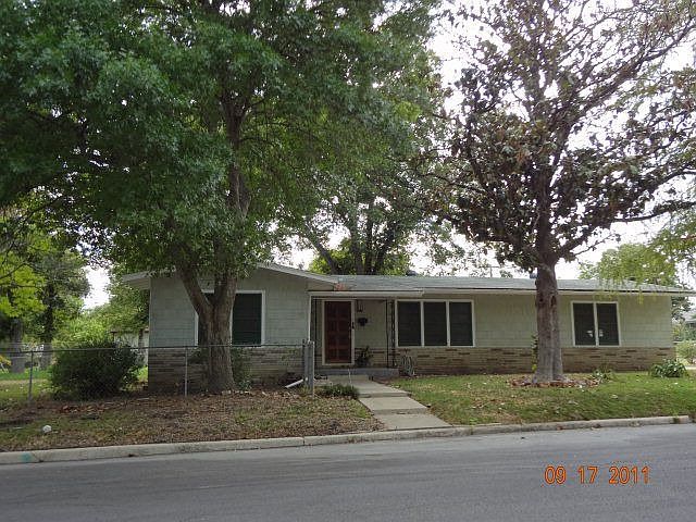 1st image of 1324 Fern Ave