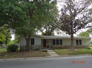 1324 Fern Ave, New Braunfels, TX 78130
