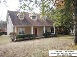 433 Hampton Rd, Signal Mountain, TN 37377