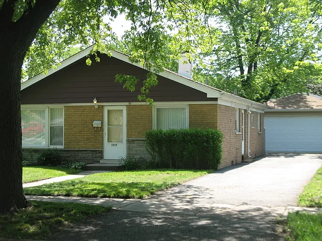 1517 Kasten Dr photo 1
