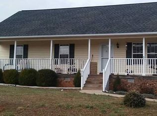 710 Crutchfield Dr, Graham, NC 27253