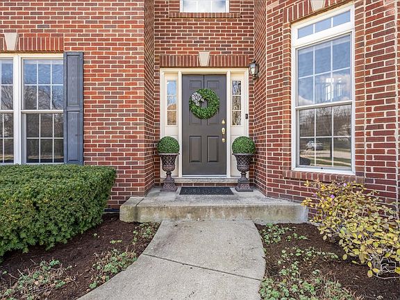 2nd image of 591 Cole Dr
