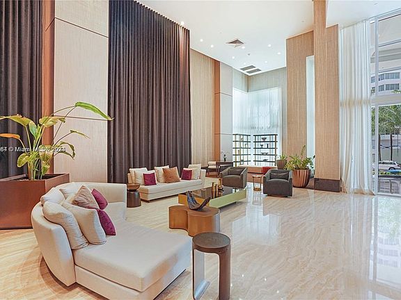 3rd image of 950 Brickell Bay Dr APT 2002