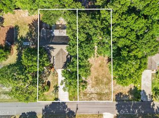 1609 Eyota Drive SW, Ocean Isle Beach, NC 28469