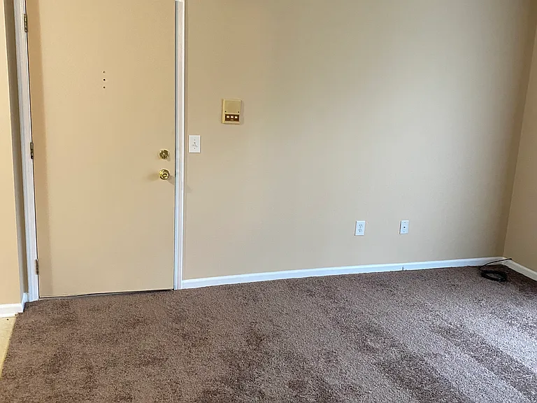 35401 Hickory Woods Ln #3 — Photo 2
