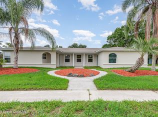 957 Waialae Cir NE, Palm Bay, FL 32905