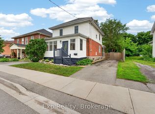 98 Cedar St, Belleville, ON K8P 3M4
