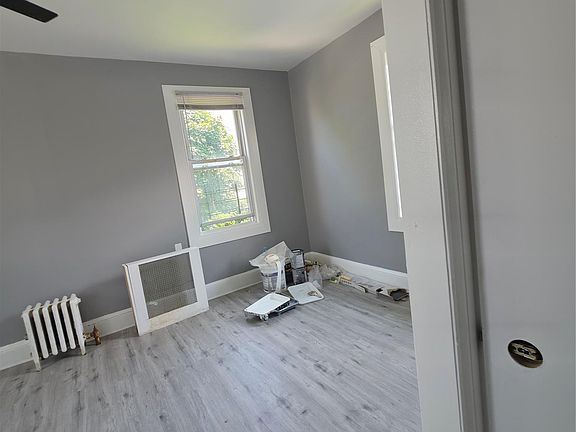 4th image of 218-17 104th Avenue
