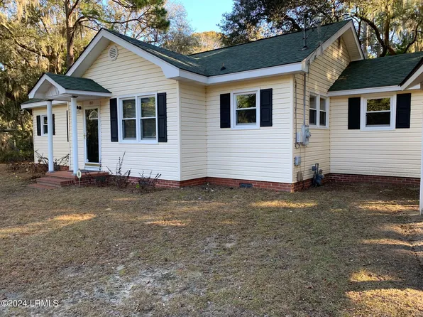 1815 Narcissus Ln, Pt Royal, SC 29935