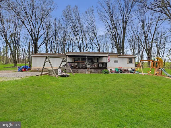 521 Old Ferry Rd, Newport, PA 17074