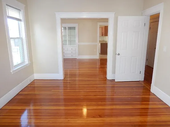 10 Magnolia St APT 2, Arlington, MA 02474