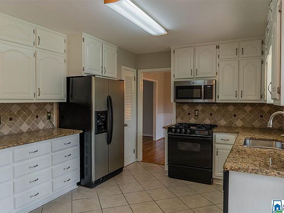 2nd image of 509 Creekwood Pl